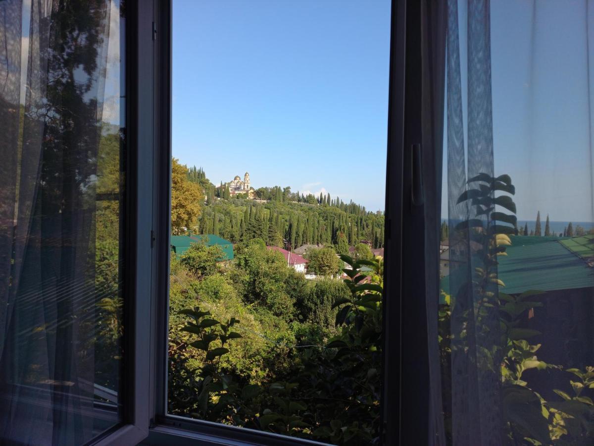 Inzhir Guest House New Athos Buitenkant foto