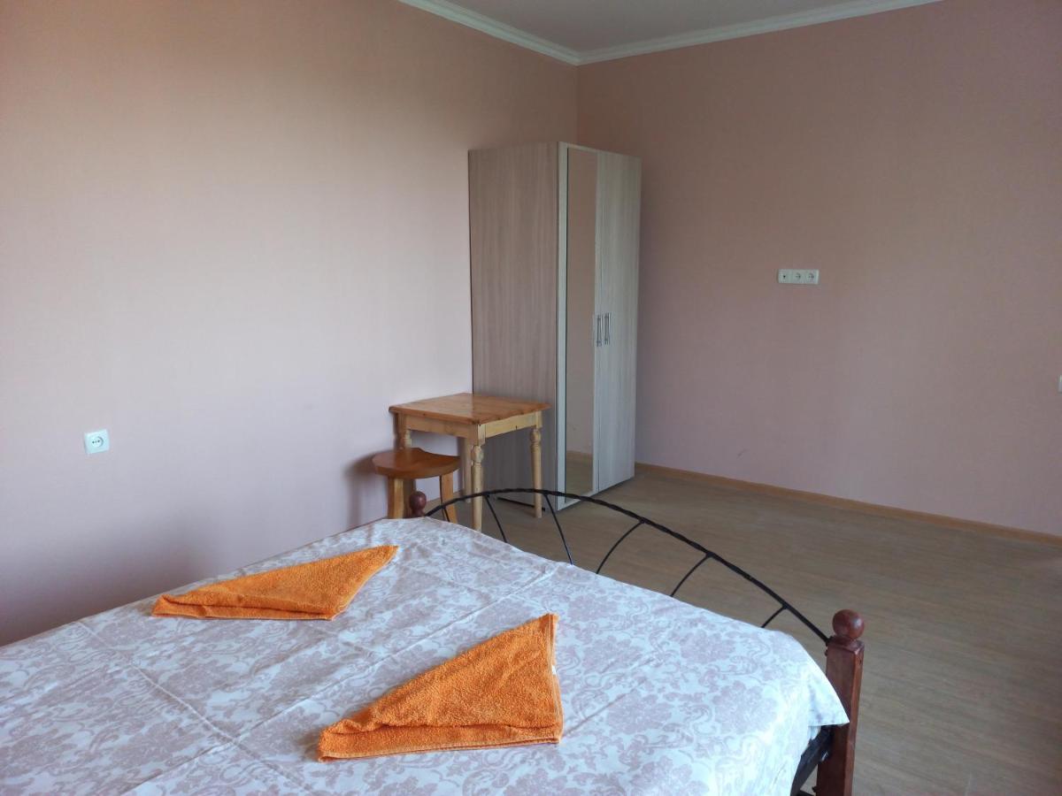 Inzhir Guest House New Athos Buitenkant foto