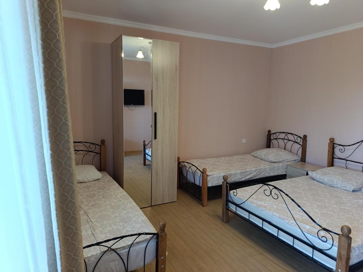 Inzhir Guest House New Athos Buitenkant foto