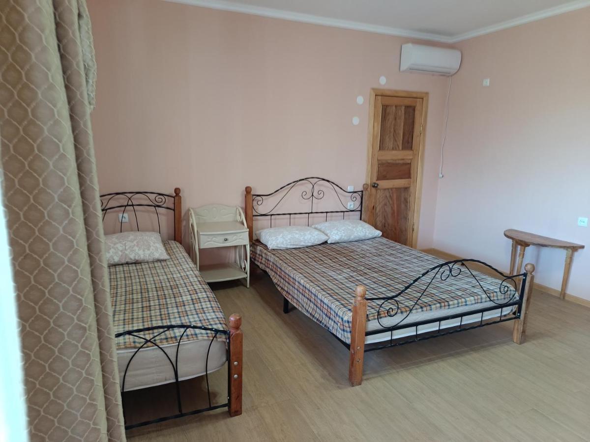 Inzhir Guest House New Athos Buitenkant foto