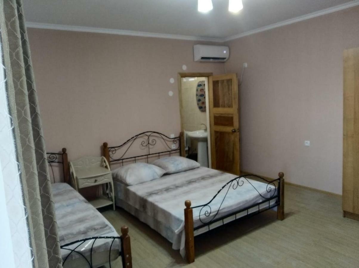Inzhir Guest House New Athos Buitenkant foto